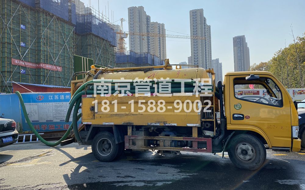 265花岗建筑工地抽粪