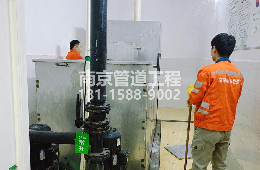 302花岗隔油设备清洗