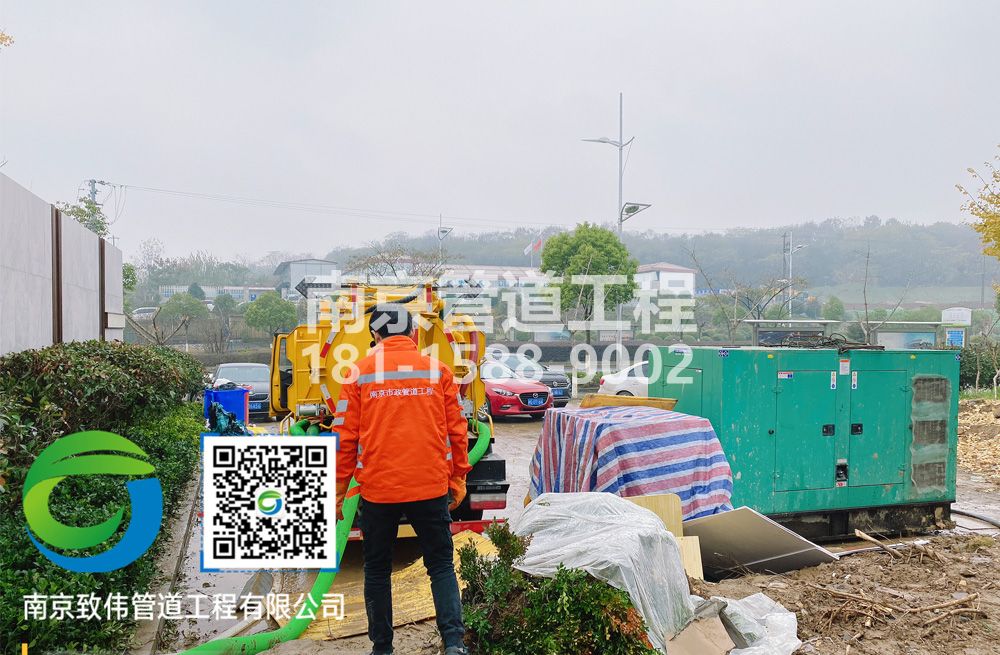 303花岗售楼部抽粪